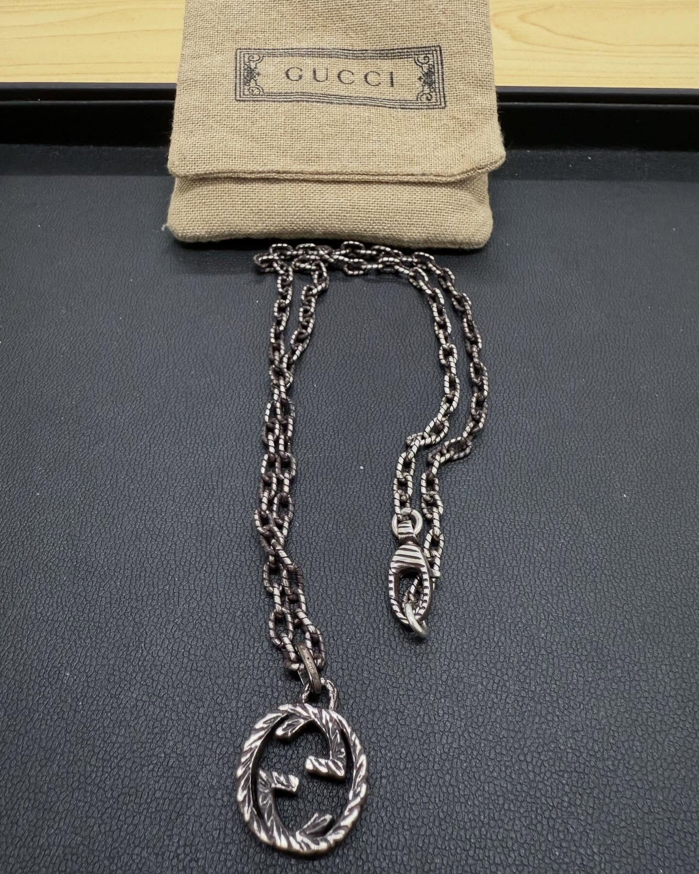 素敵なお品物お譲りいただきありがとうございます🙏