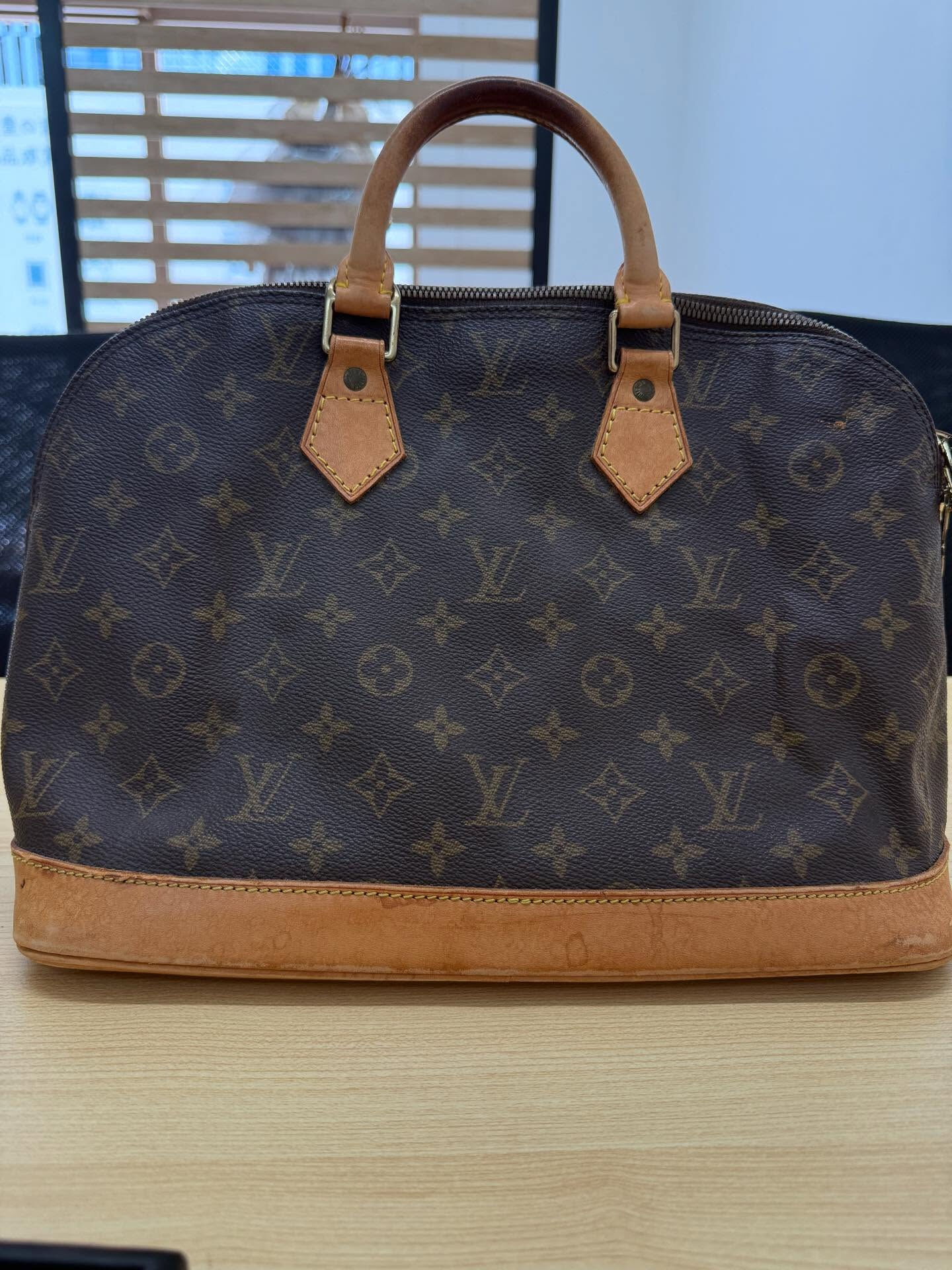 【買取】　ブランド・古銭・記念硬貨